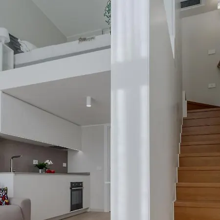 Apartment Touch&go - Via Gaetano Previati 38, *