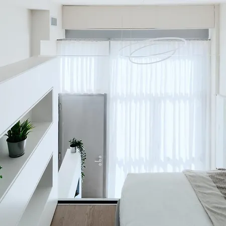 Touch&go - Via Gaetano Previati 38, Apartment *